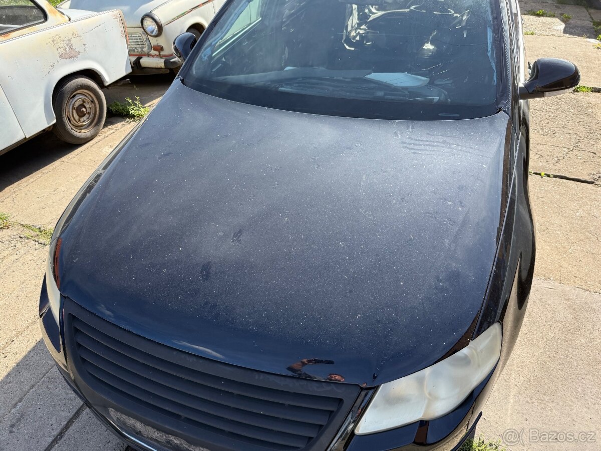Passat b6 přední kapota barva LC9X
