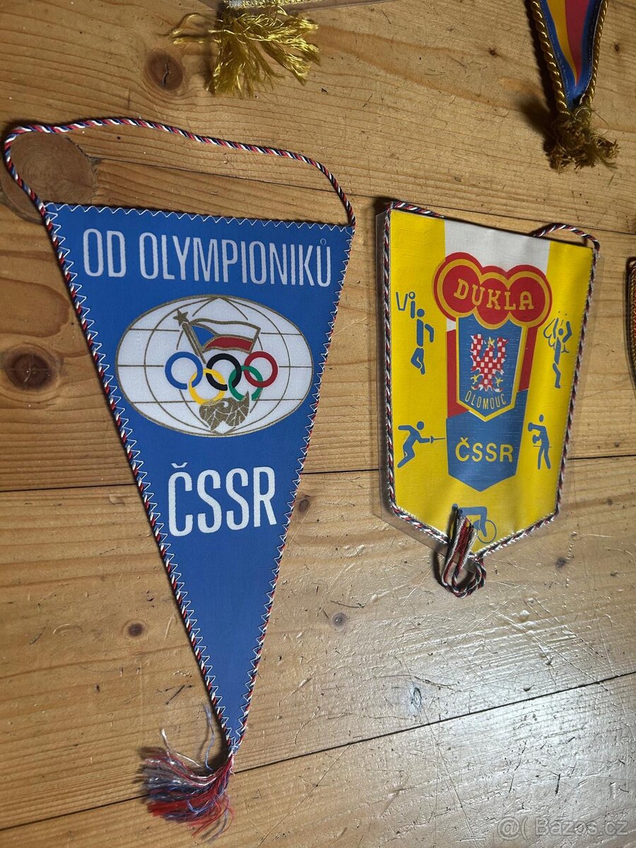 Staré vlajky Dukla
