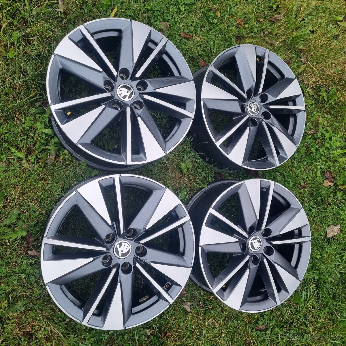 Scutus Aero alu kola Škoda Karoq R17 letní pneumatiky
