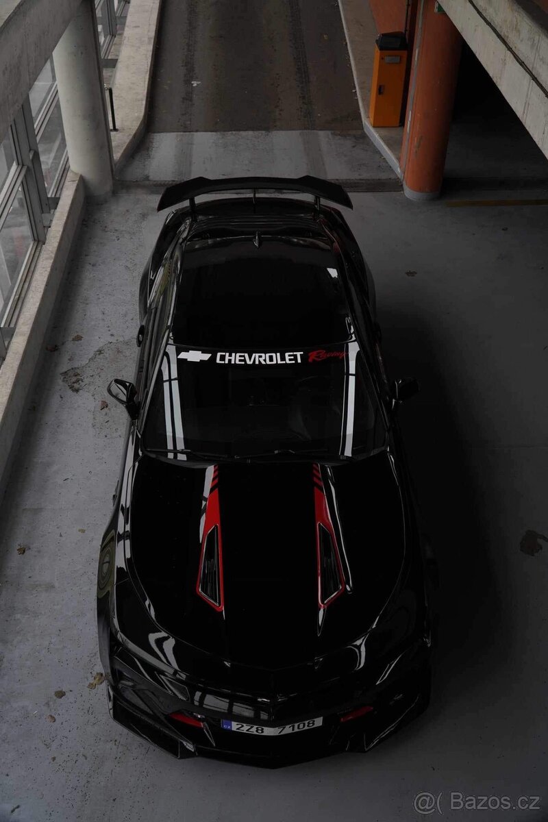 Chevrolet Camaro 6.2L V8