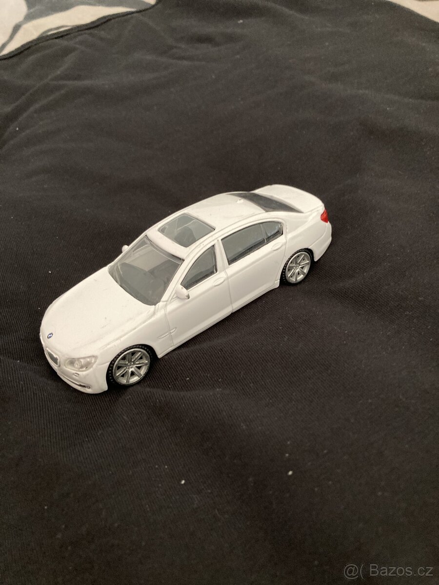Auto BMW 750 L i 1/43