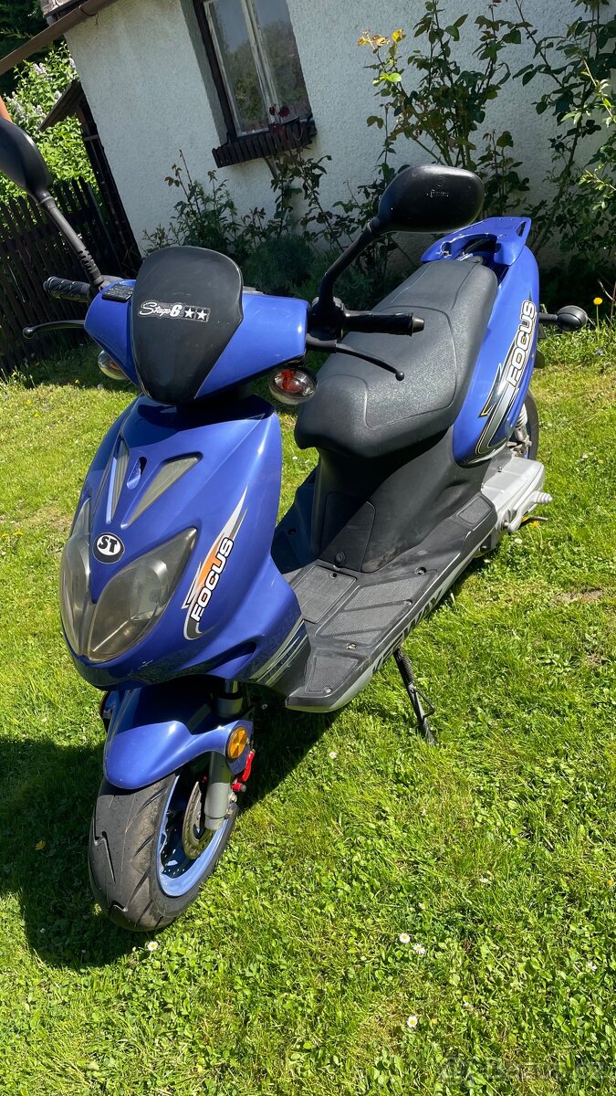 Skútr Keeway Focus 50