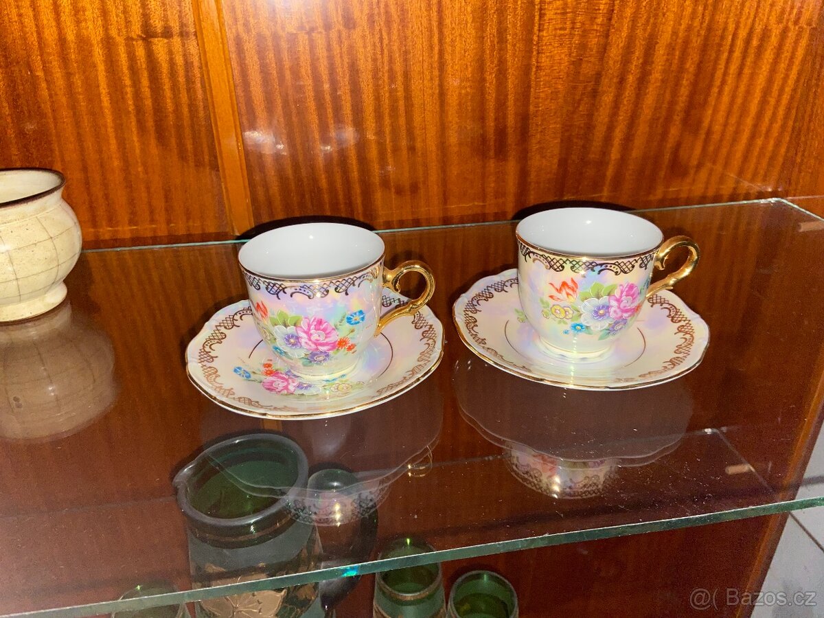 Porcelánové hrníčky po babičce ,Praha 6