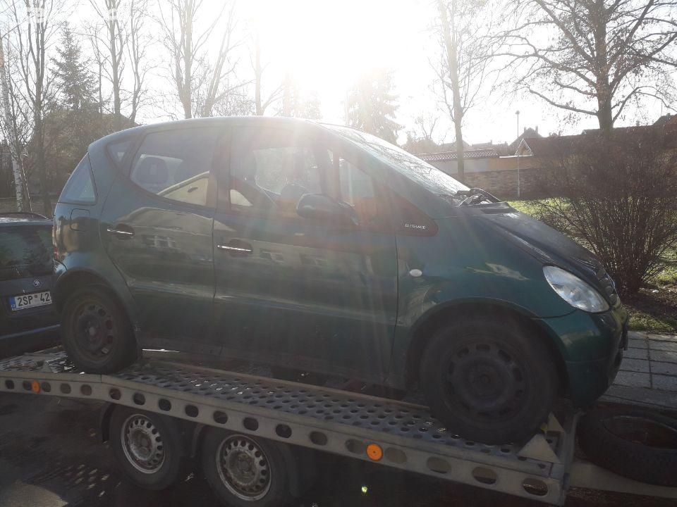 mercedes benz A 140 acko nahradni dily rok 1997 le