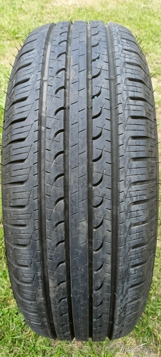 LETNÍ PNEU 215/65/16 GOODYEAR -CENA ZA SADU