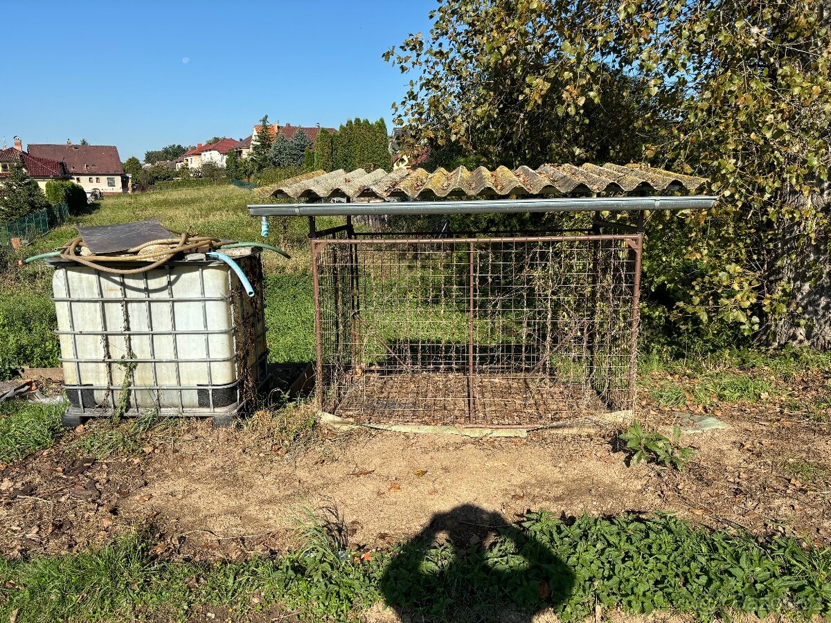 Dřevník