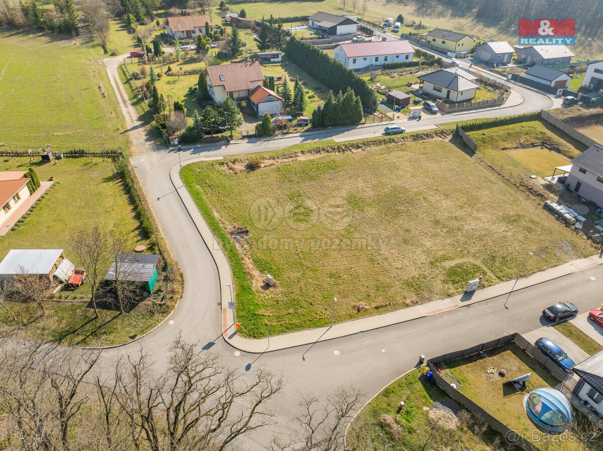 Prodej pozemku k bydlení, 1122 m², Žižice