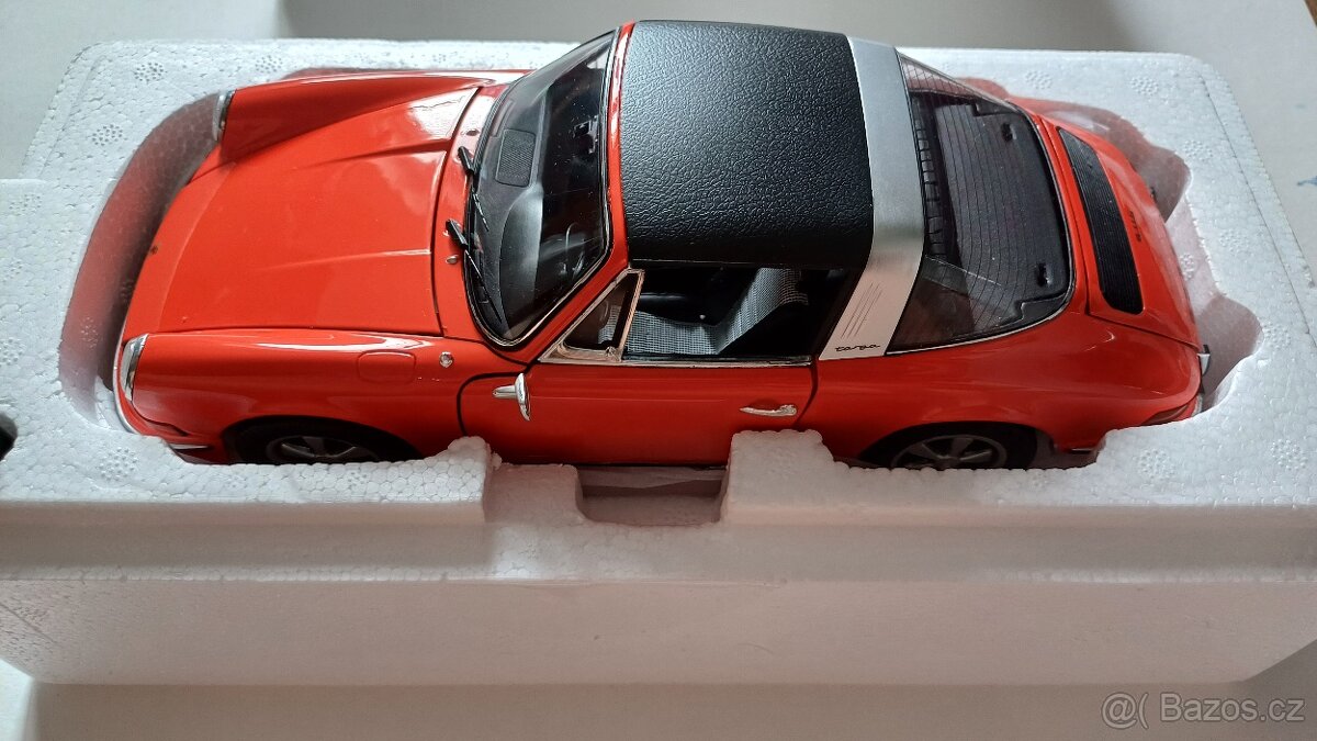 Schuco 1/18 Porsche 911 targa