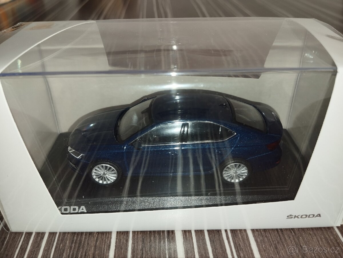 Škoda Octavia IV 1:43 Norev
