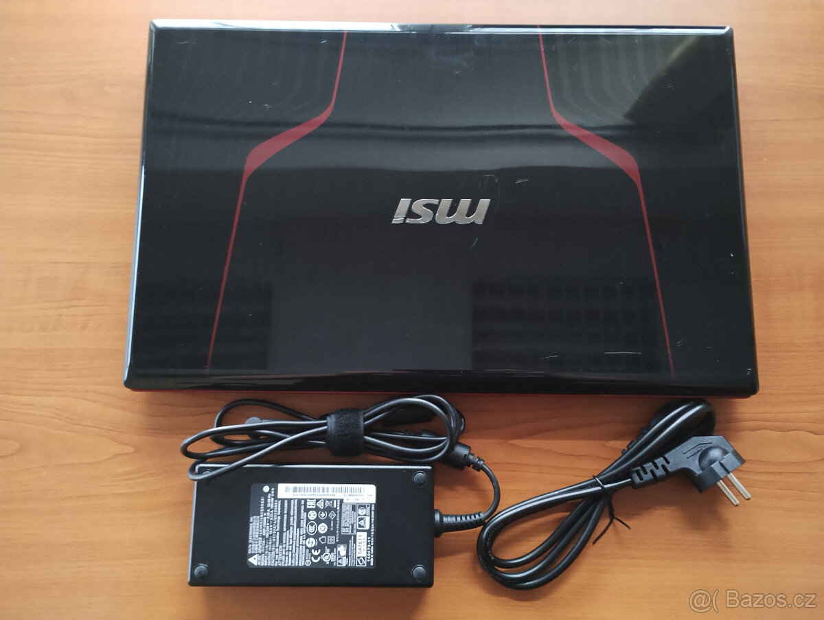 herní notebook MSI GE70 + zdroj a nová baterie (3hod)
