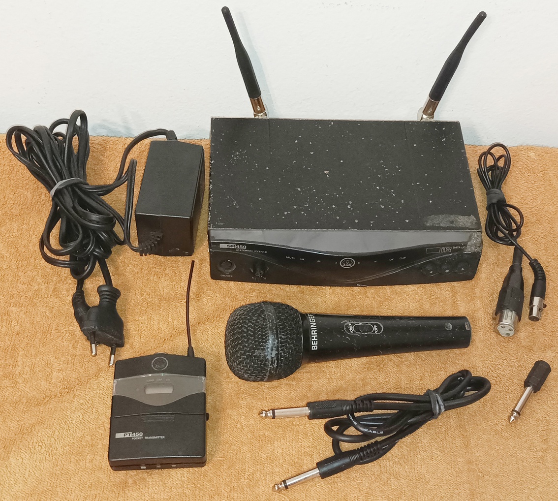 AKG WMS 450 -prof. bezdrát. mikrof. set -100% funkční