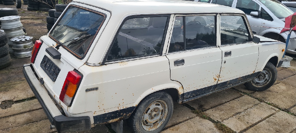 Vaz 2104