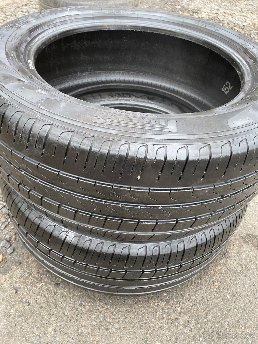 2 ks letní pneu Pirelli 235/55R18