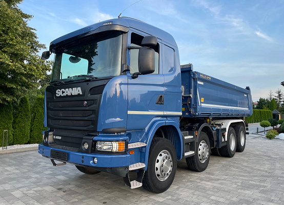 SCANIA G450 8x4 - třístranný sklápěč Meiller