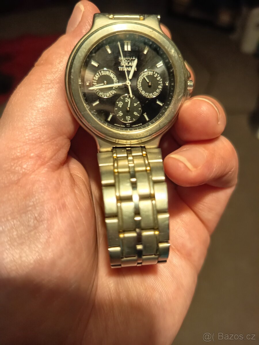 Prodám hodinky  Seiko solár titanium