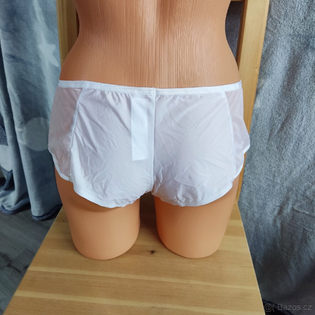 Luxusní kalhotky Chantelle vel.42/XL