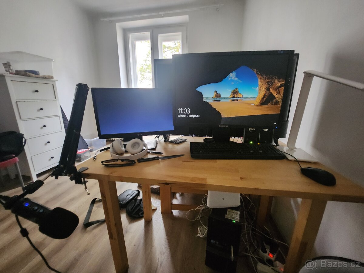 Prodám celou moji pc sestavu i se stolem