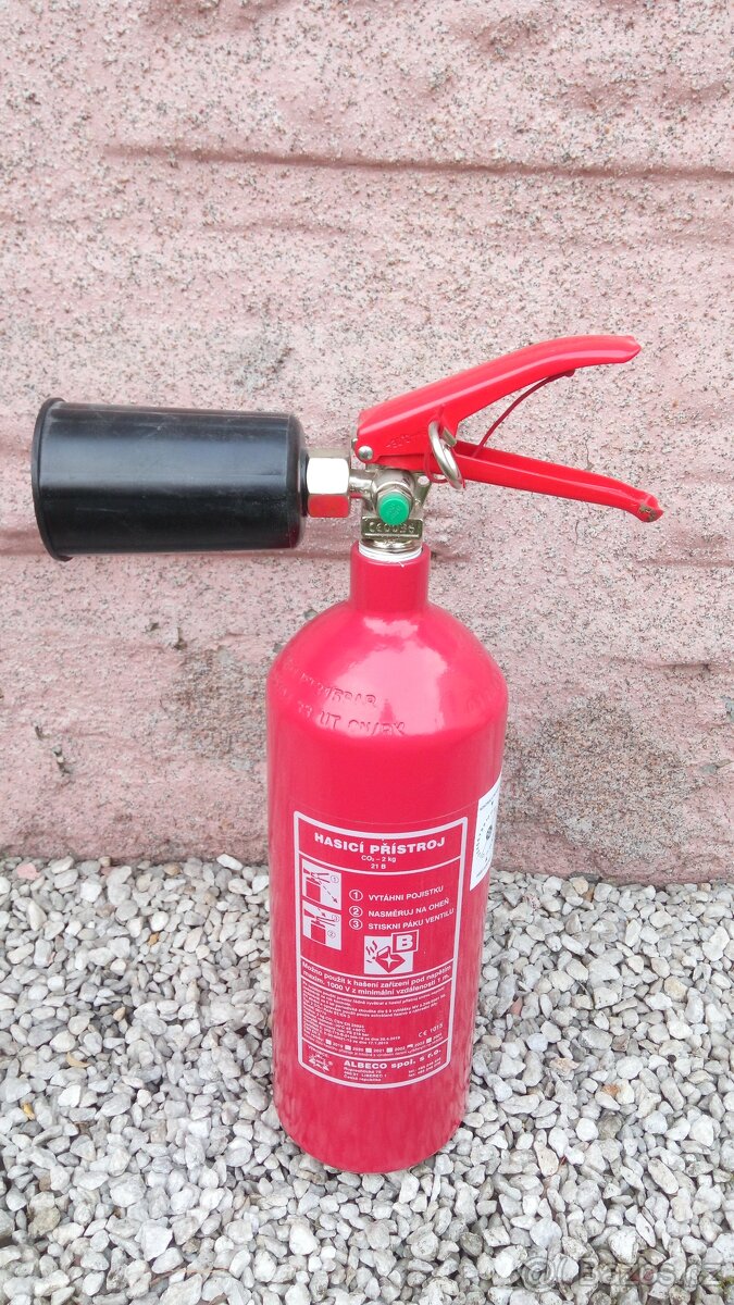 Hasící přístroj CO2