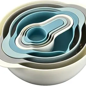 SADA MISEK,CEDNÍKU,SÍTKA A ODMĚREK - 8 KS