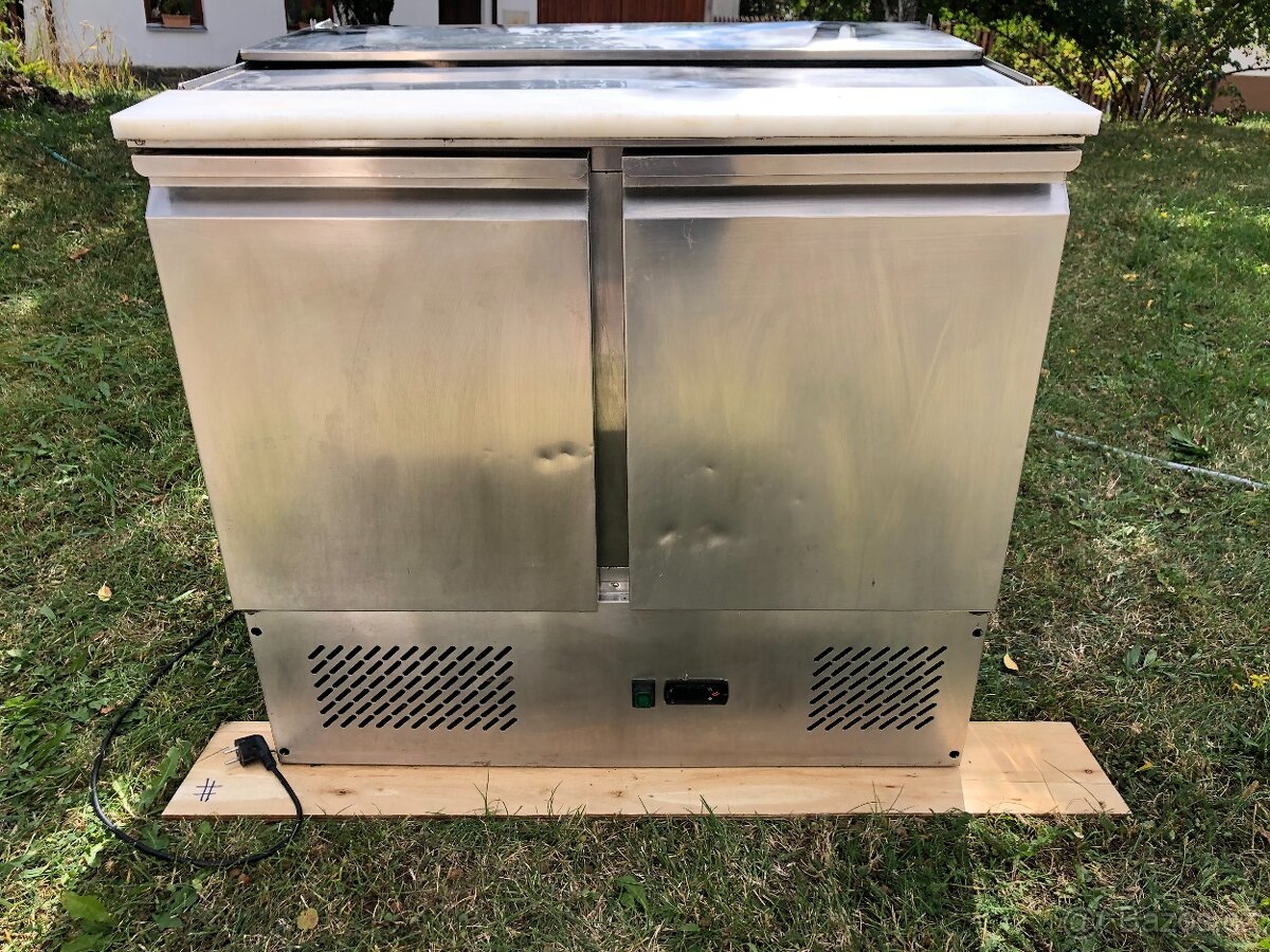 Chladící gastro nerezový stůl zn.BARTSCHER typ S900 (27486L)