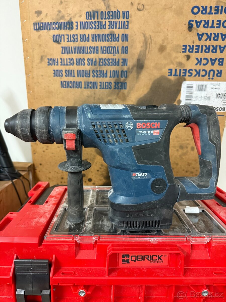 aku Bosch SDS plus, uhlová bruska, akumulátory, vysavč