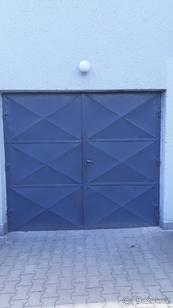 garážová vrata