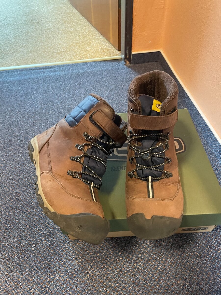 Zimní KEEN vel. 7, EU 39