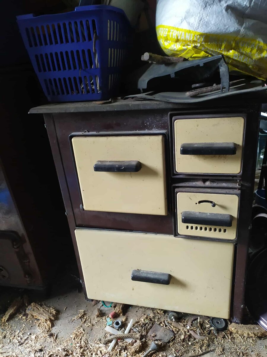 Kamna/sporák/trouba