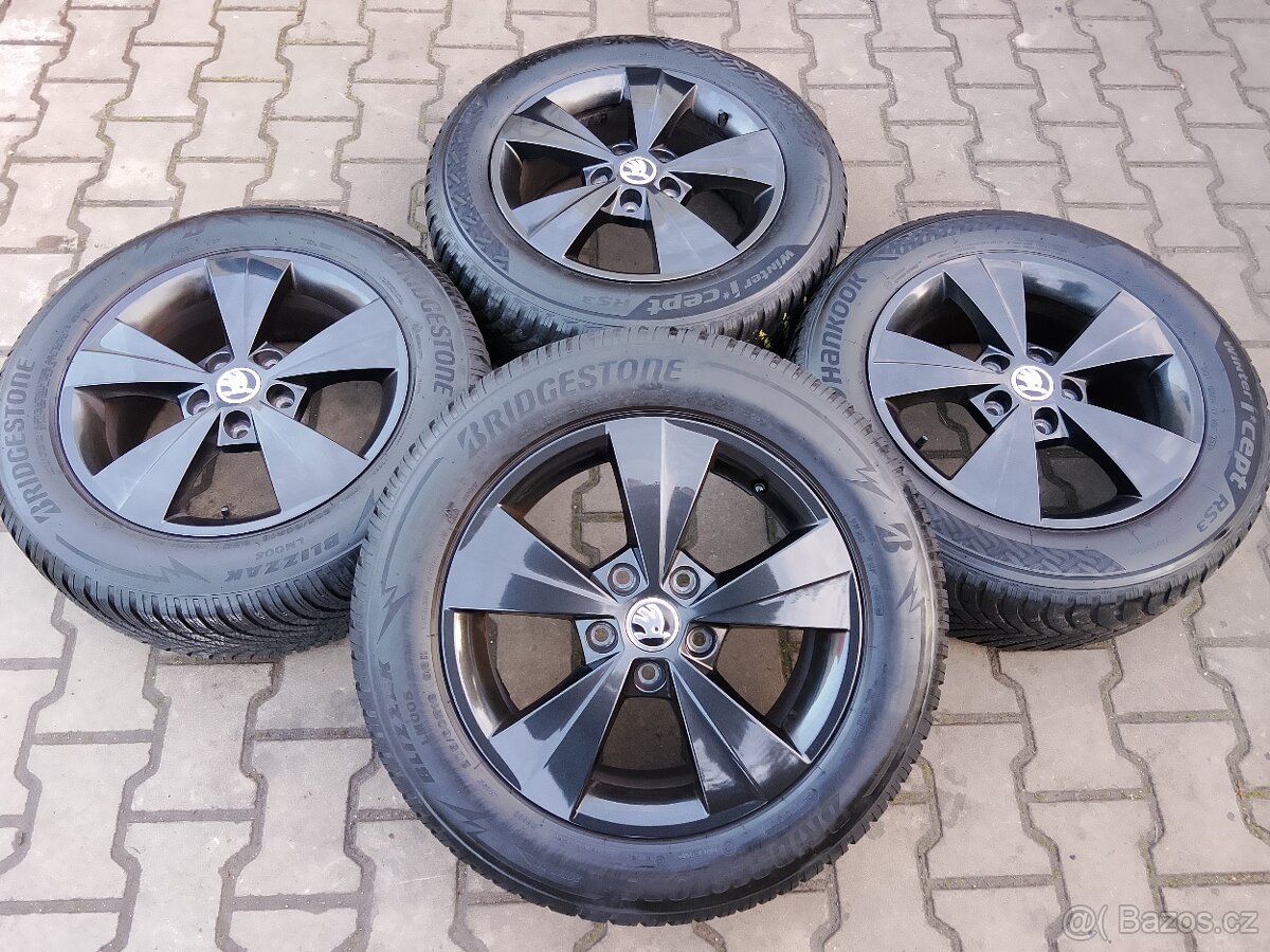 Zimní alu disky originální Škoda Octavia IV 5x112 R16