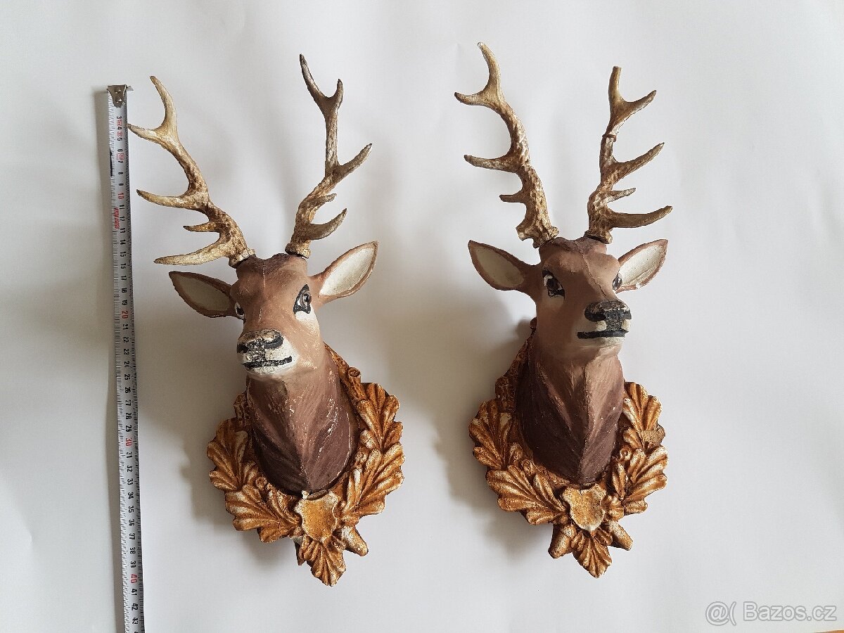 Srnec hlava v páru sádra 40 cm rucne malovane