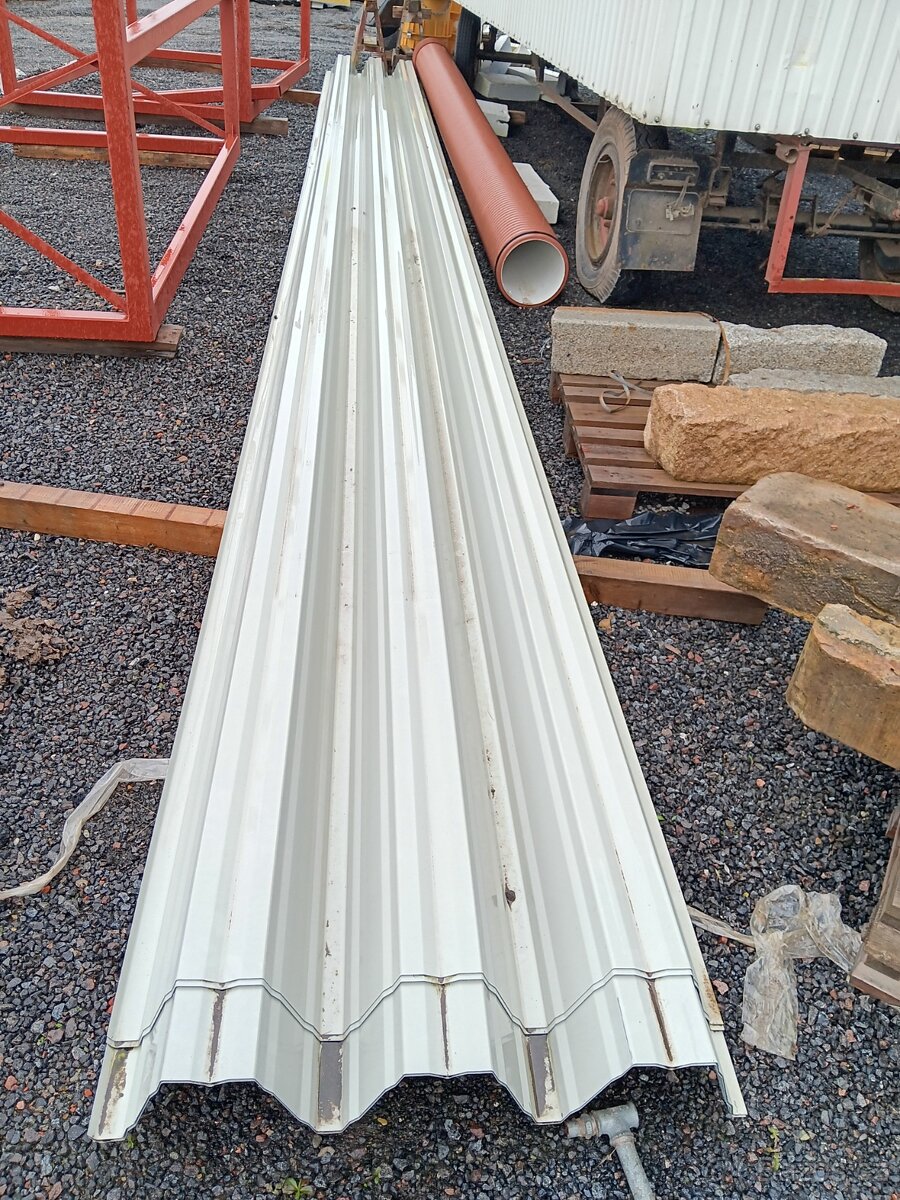 Trapézové ocelové plechy nosné střešní