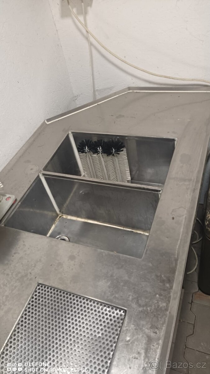 Vyčep s vodním chlazenim