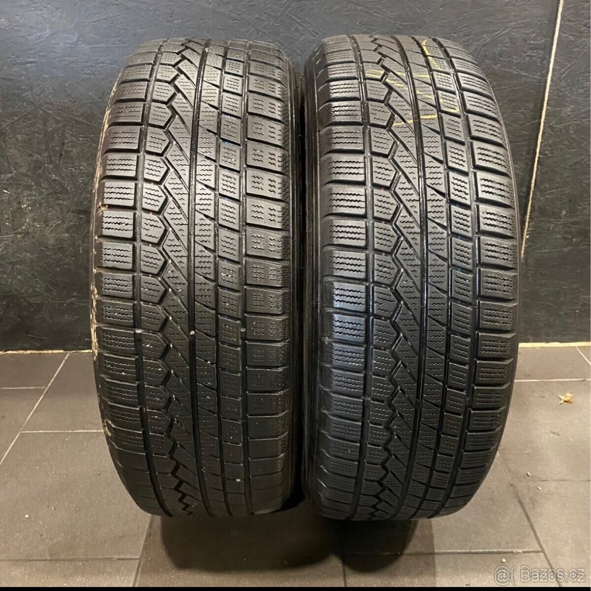 2ks pneu Toyo 225/65/17 102H