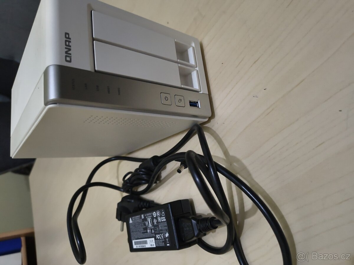 QNAP TS-231P