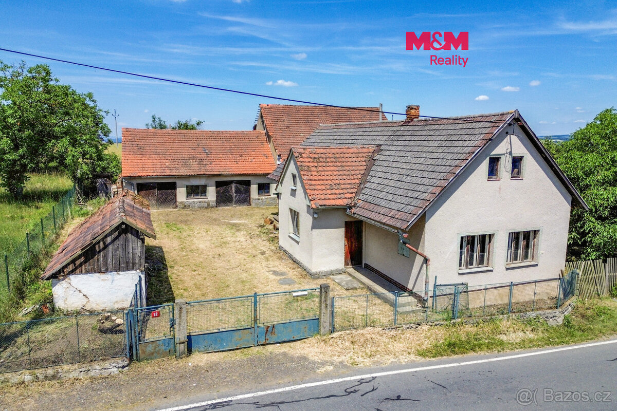 Sale of a family house, 102 m², Spálené Poříčí