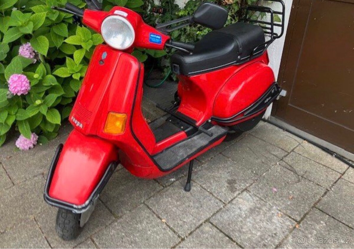 Vespa Cosa 200