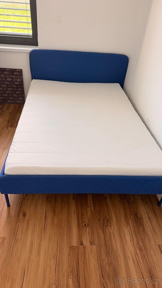 Postel ikea