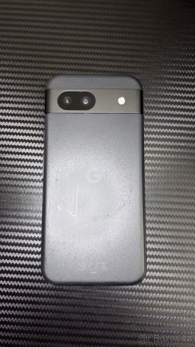 Google pixel 8a