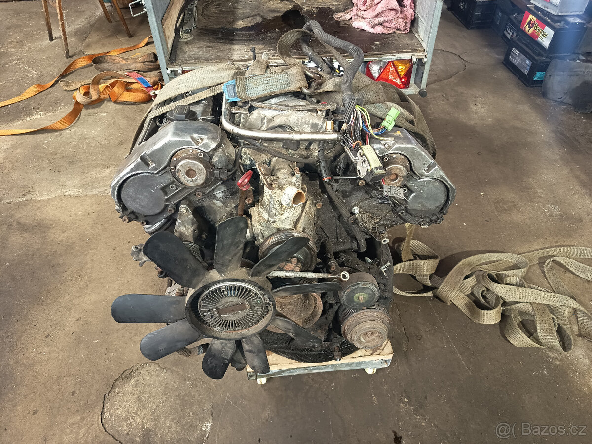Motor m119 mercedes