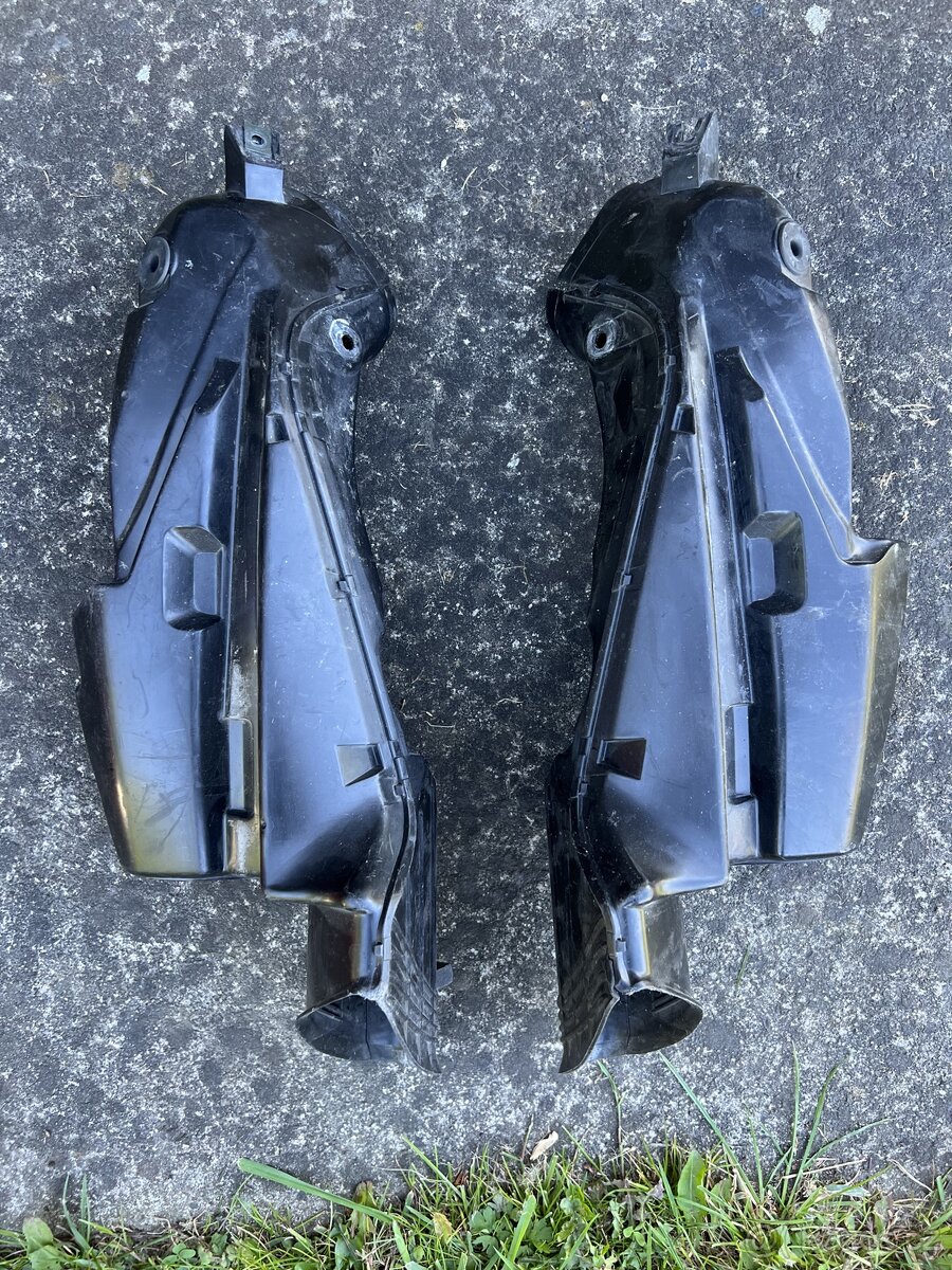 Náfuk vzduchu levý i pravý , Suzuki Gsxr 750 k6