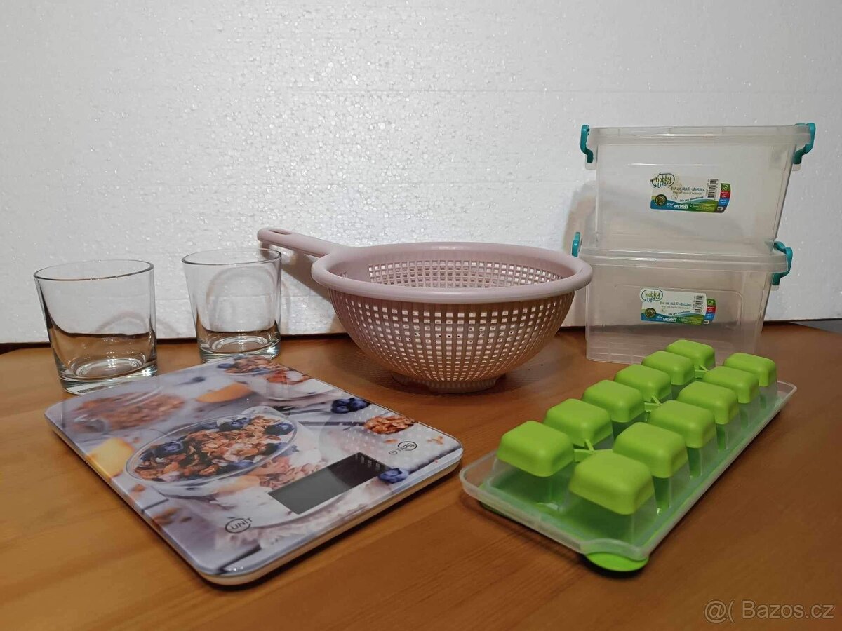 Nádobí a dekorace do kuchyně a domu, elektrická váha sklo na