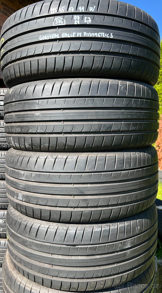 225/45 R17 91W letní pneu GoodYear F1 Asymmetric 3 (0721)
