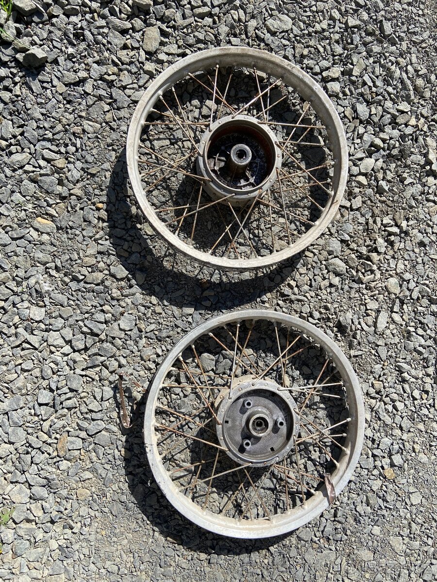 Kola jawa pionyr