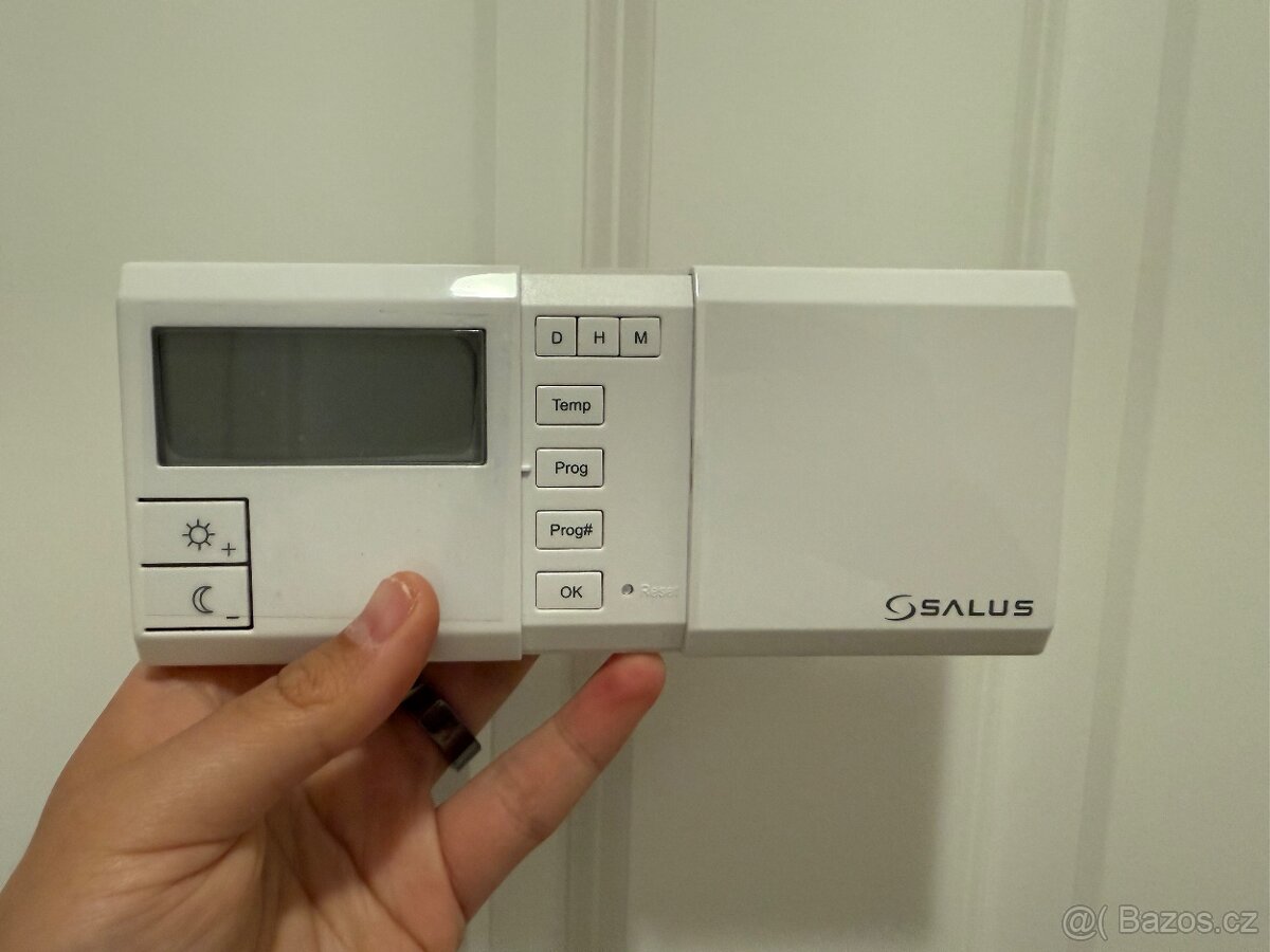 Programovatelný termostat Salus