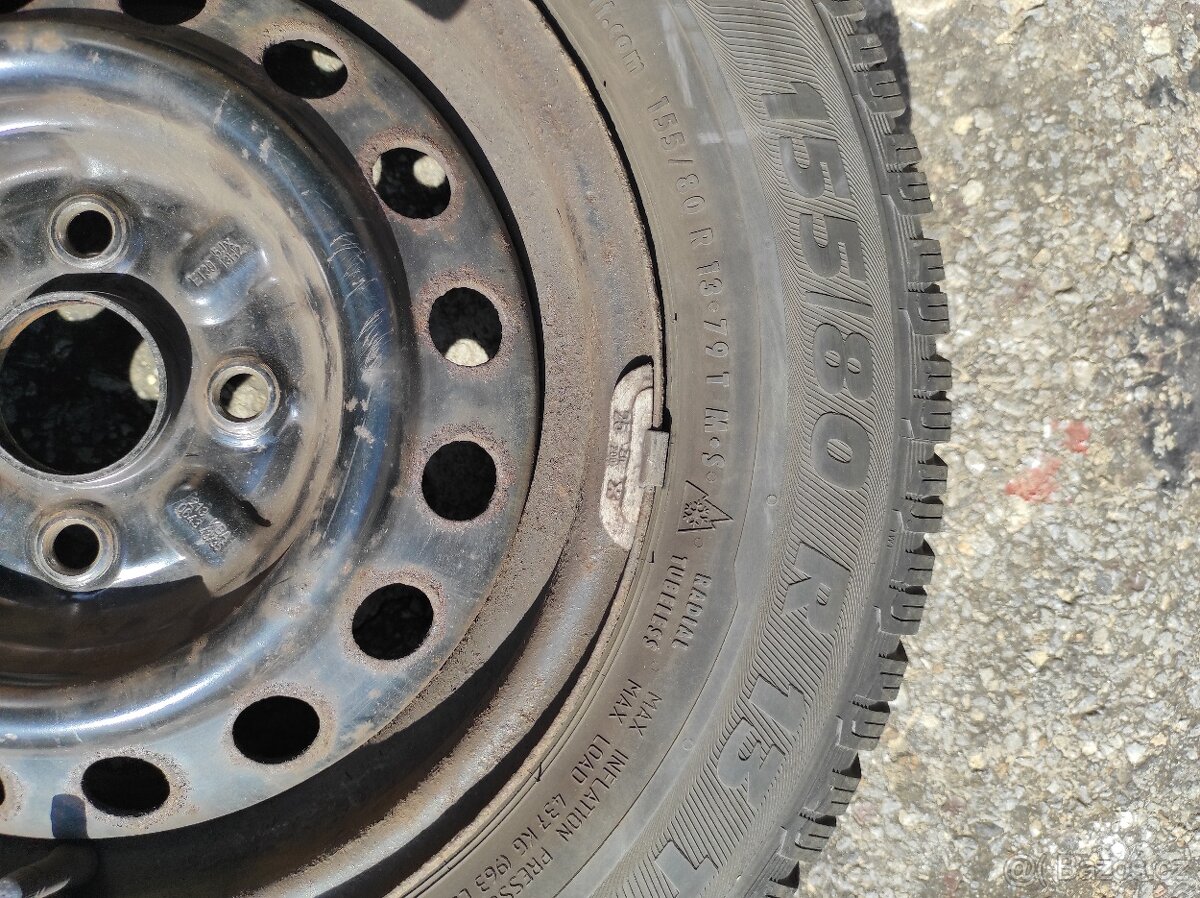 Plechové disky se zimními pneu 155/80 R13