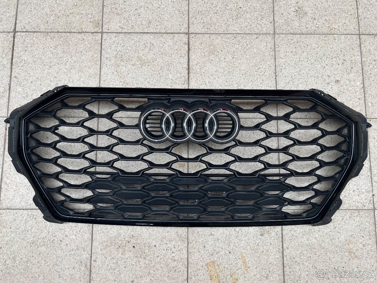 Přední maska Audi Q3, 83F853651