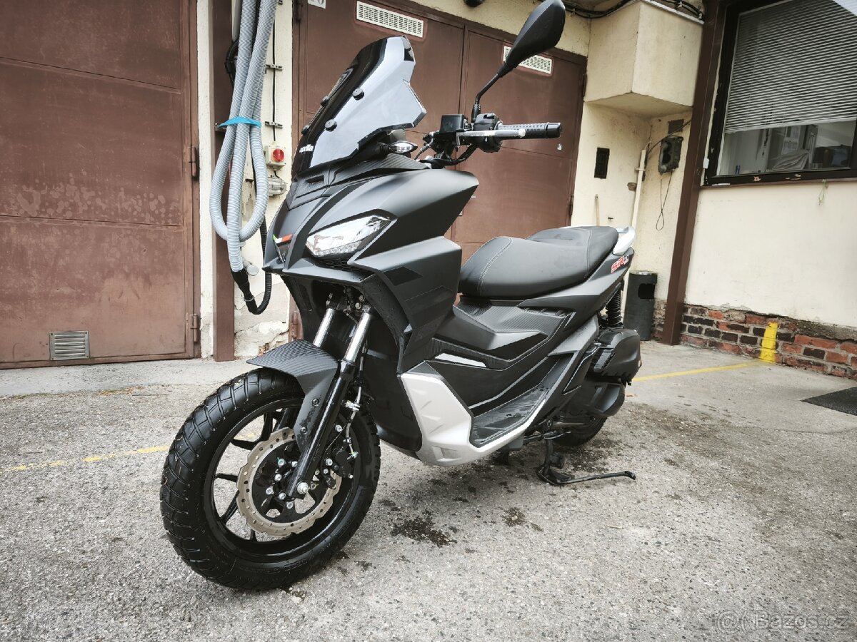 Aprilia SR GT 125