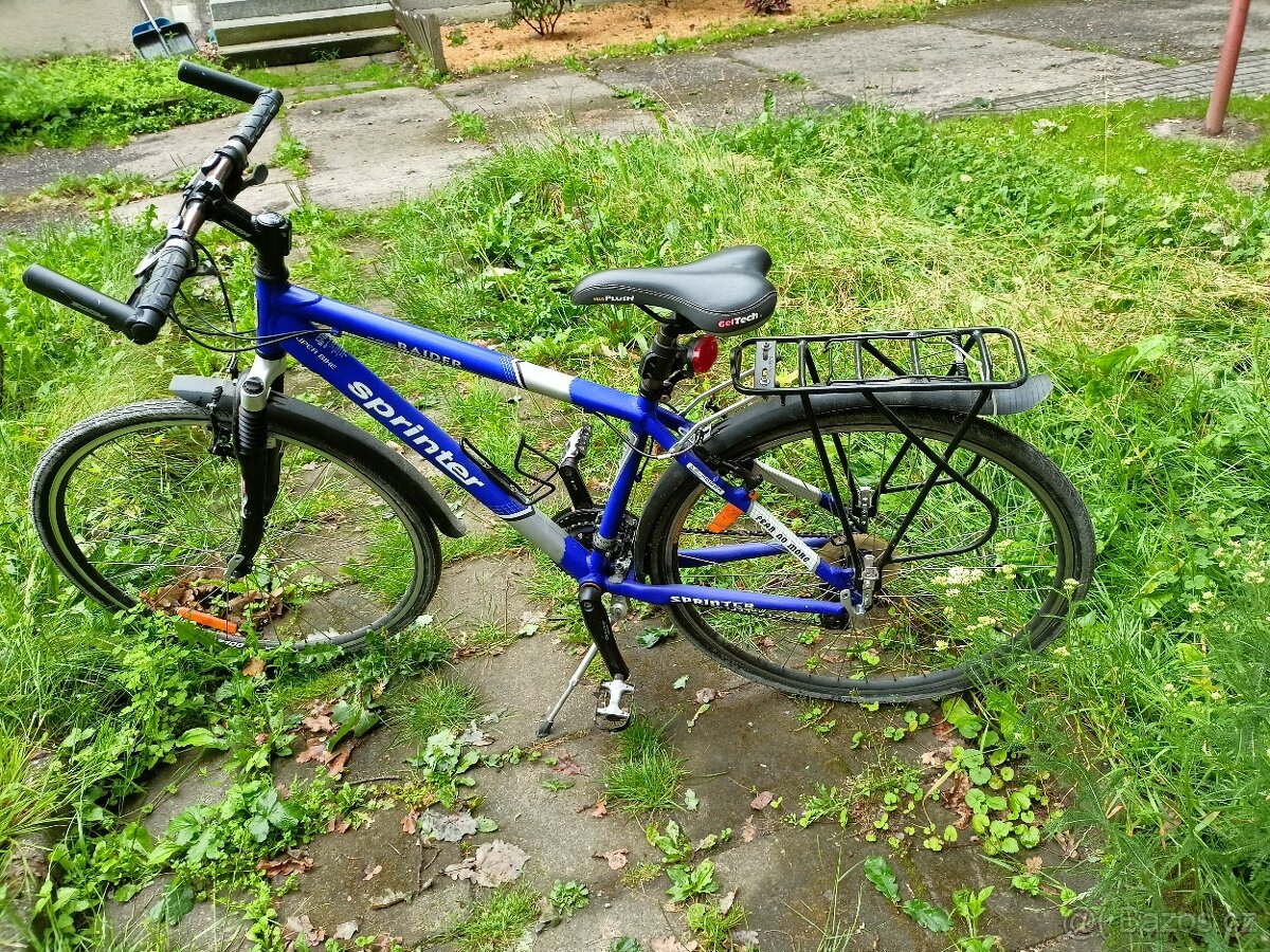 trekové kolo 28