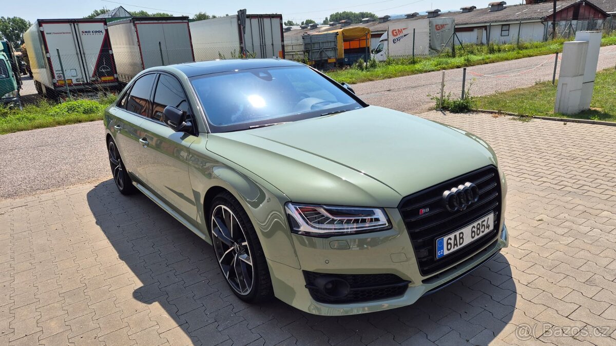 Audi A8 4.2 TDI V8 12/2017 Exclusive Fólie B&O