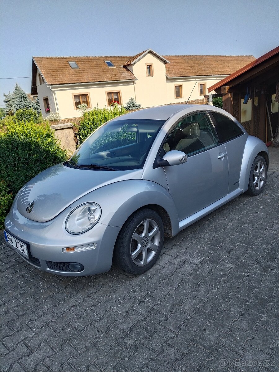 Prodám VW Beetle 1,6 75Kw